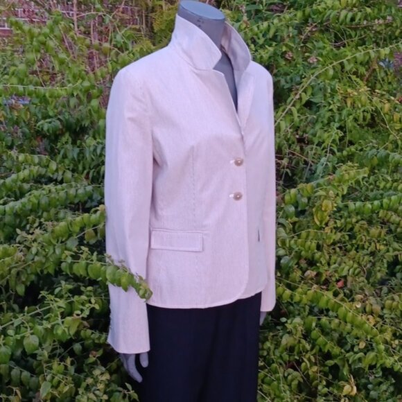 ATTENTION LADIES(2) BUTTON PINSTRIPED COTTON SUMMER BLAZER